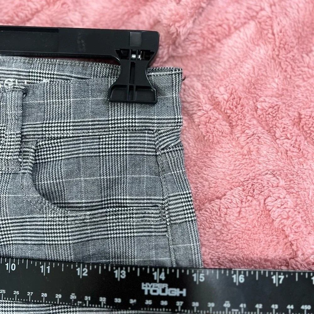 AEO America Eagle Hi Rise Waist Jeggings Stretch Rock Grunge‎ 2 Skinny Pants